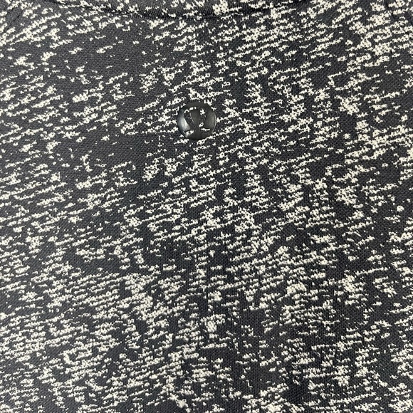 Lululemon Rest Less Pullover SIZE 10  Black Half Zip READ - Picture 5 of 7